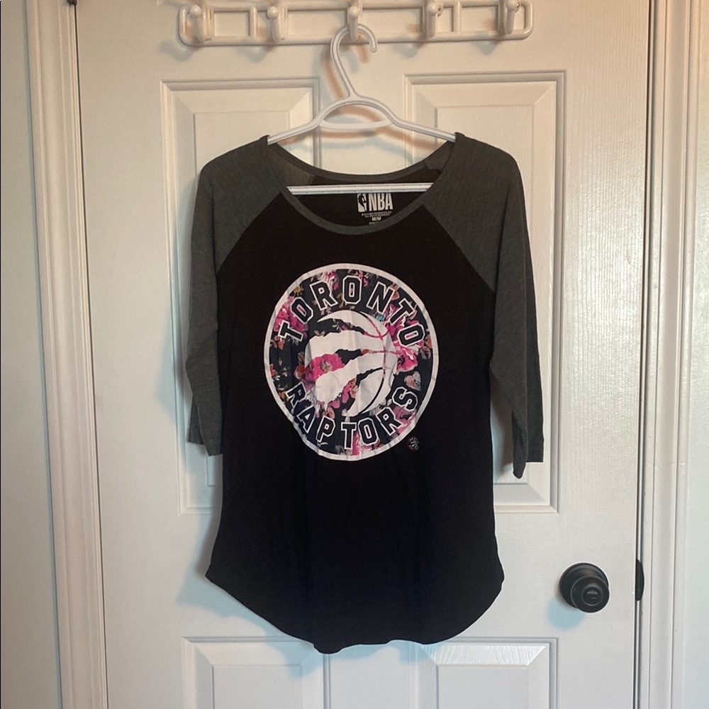 VGUC NBA Toronto Raptors top size medium